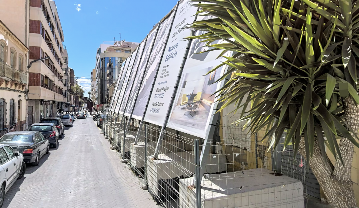 Commercial Building & Urban Land Investment Asset in Central Torrevieja - Costa Larga Investment