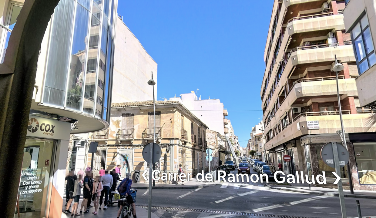 Commercial Building & Urban Land Investment Asset in Central Torrevieja - Costa Larga Investment